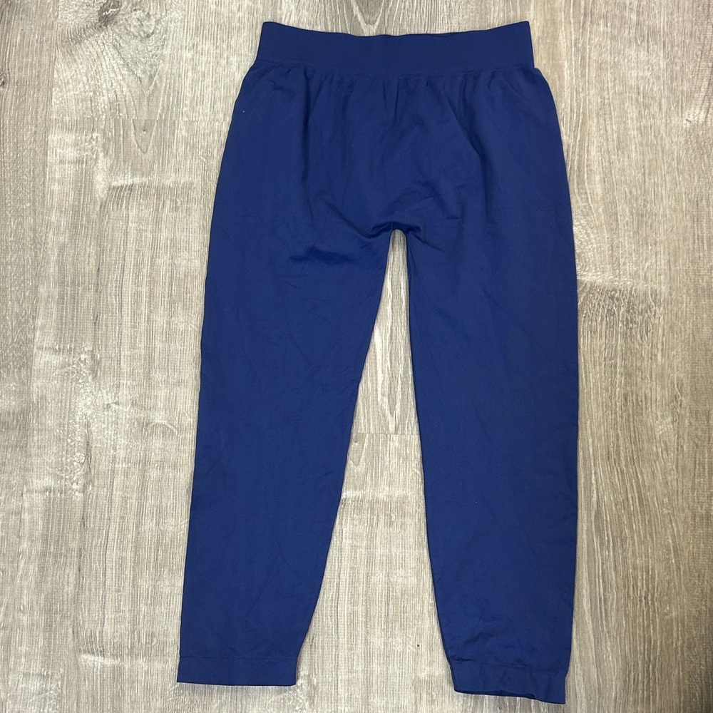 NWOT Nux Seamless Royal Blue Ankle Leggings